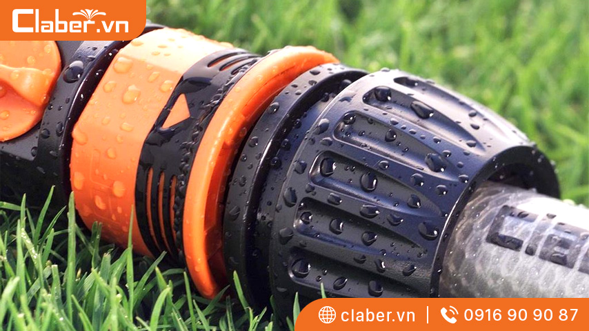 Ống nối vòi nước mềm Claber 8542 phù hợp với nhiều loại ông nước khác nhau